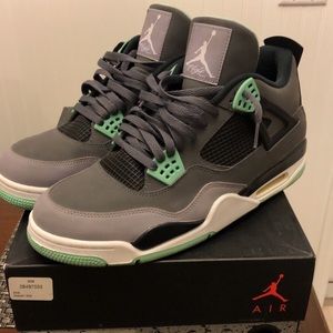 Jordan Retro 4 Green Glow
